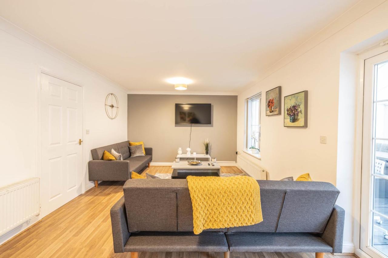 Contractors/Large Groups - House Villa Бирмингам Екстериор снимка